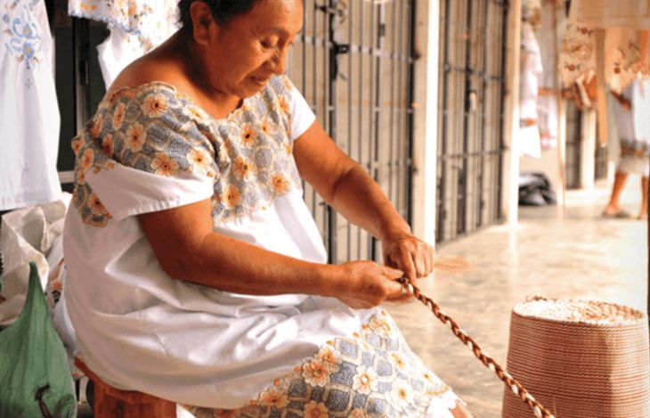 Indígenas, las que más resienten la brecha salarial en Yucatán